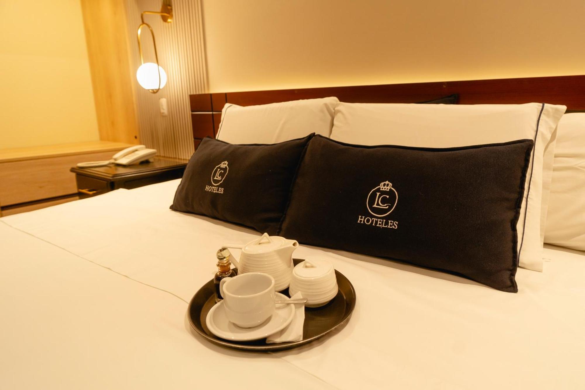 Lc Hoteles بيورا المظهر الخارجي الصورة