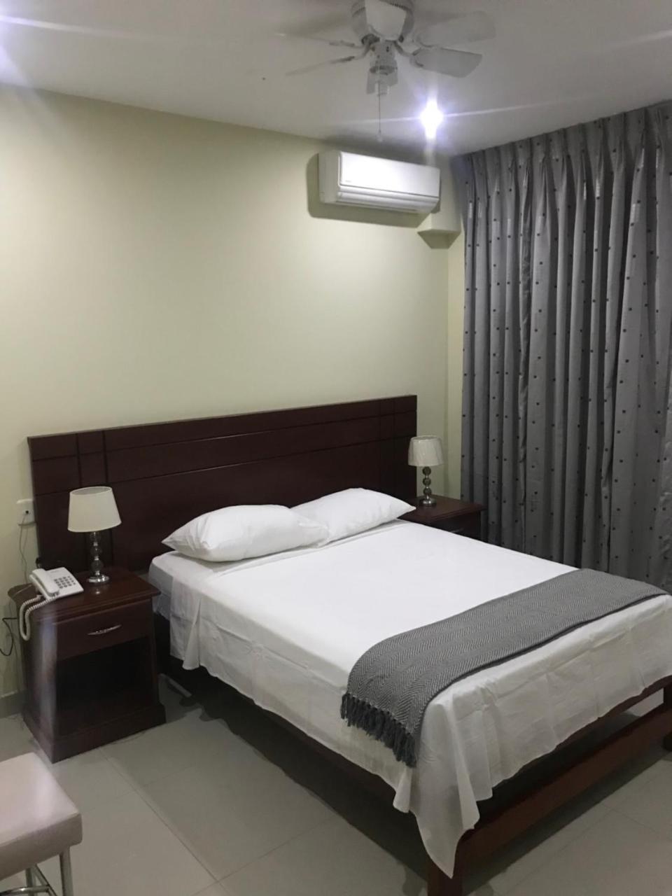 Lc Hoteles بيورا المظهر الخارجي الصورة