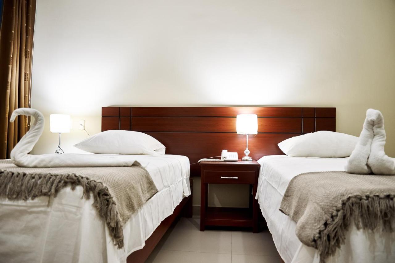 Lc Hoteles بيورا المظهر الخارجي الصورة